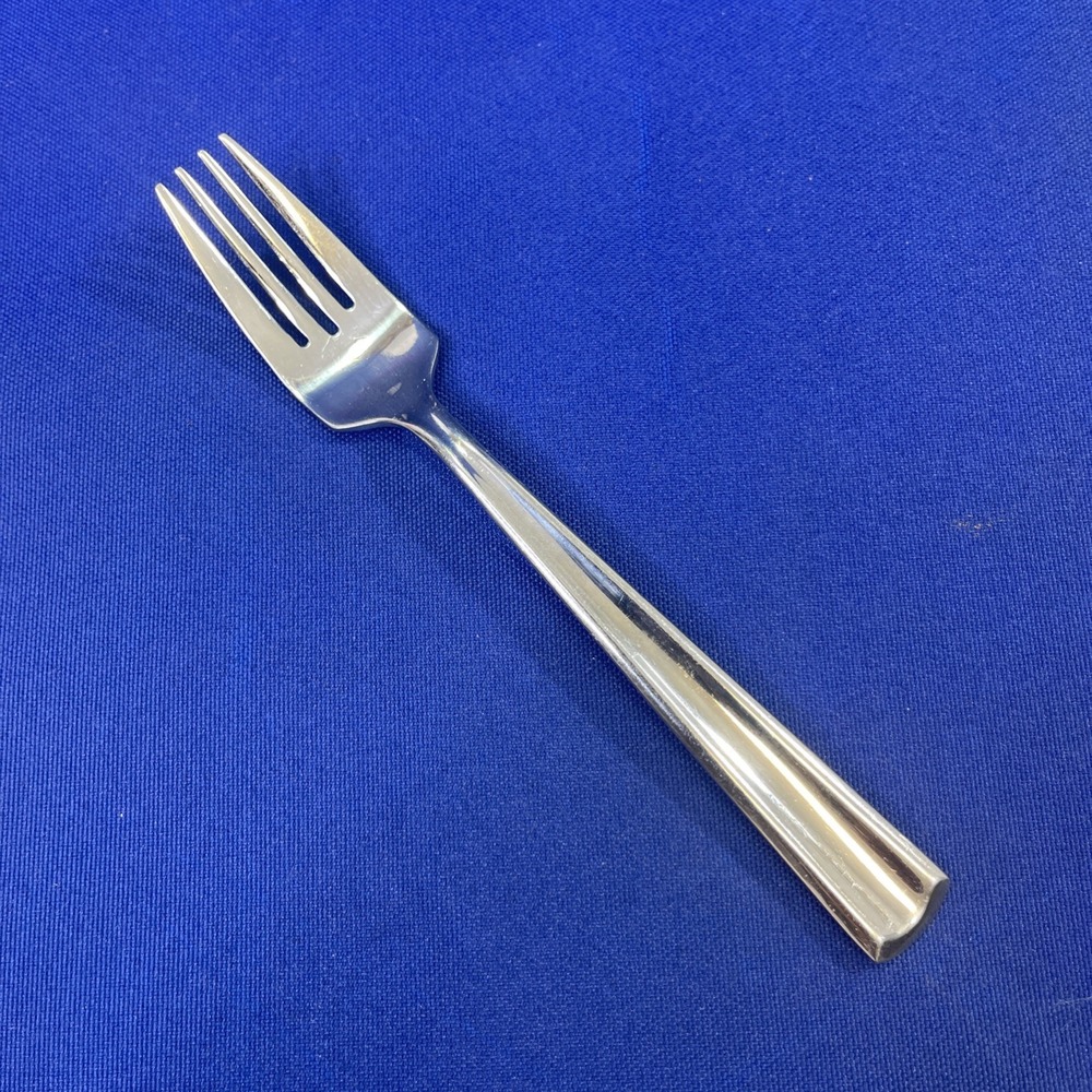 Salad Fork Gourmet Settings‎ River Pattern GS  18/C Stainless Steel 7-1/8"
